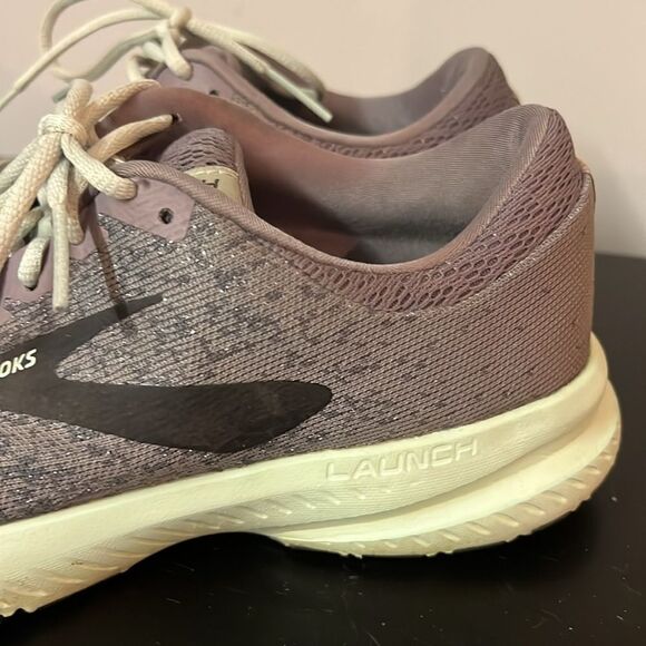 Brooks Womens Launch 6 1202851B011 Shark Aqua Lace Up Running Shoes B60 - Picture 4 of 11